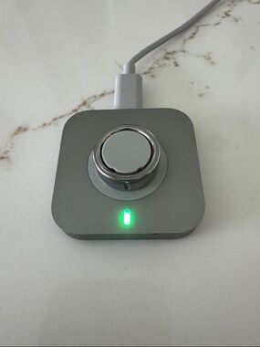 Oura Ring 4 - Silver - Size 6 - Sleep, Activity, Women's Health, Al Advisor